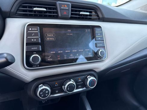 Used 2020 Nissan Versa SV FWD image 24