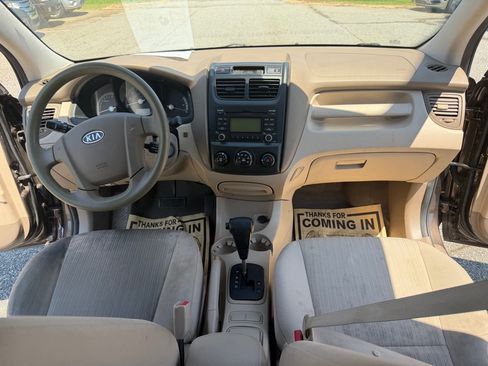 Used 2009 Kia Sportage LX FWD image 22
