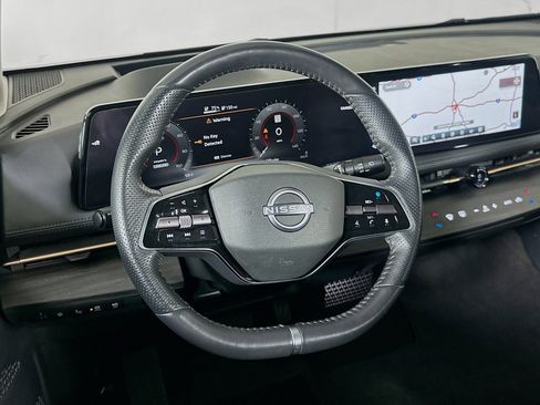 Used 2023 Nissan Ariya FWD image 18