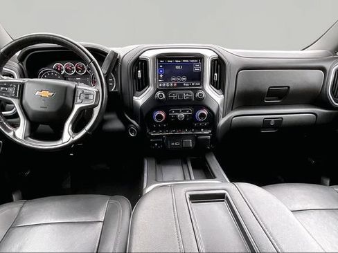 Used 2022 Chevrolet Silverado 1500 LTZ w/ LTZ Premium Package AWD/4WD image 7