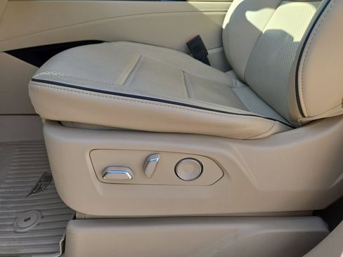 Certified 2024 Cadillac Escalade Premium Luxury w/ Performance Package AWD/4WD image 17