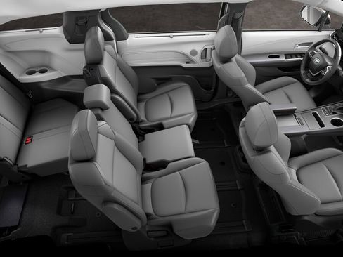New 2026 Toyota Sienna XLE FWD image 22