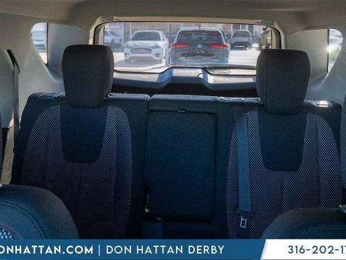 Used 2017 Chevrolet Equinox LT w/ Convenience Package image 20