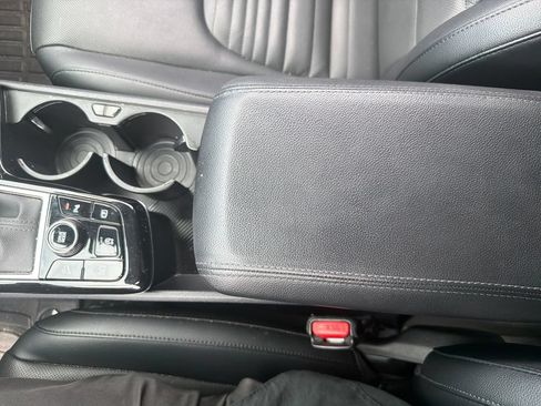 Used 2024 Kia Sportage SX FWD image 22