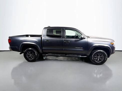 Certified 2023 Toyota Tacoma SR5 AWD/4WD image 8