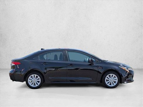 Certified 2026 Toyota Corolla LE w/ LE Premium Package FWD image 4