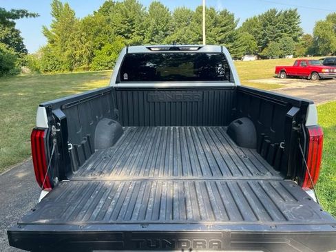Used 2024 Toyota Tundra SR5 w/ SR5 Convenience Package AWD/4WD image 5