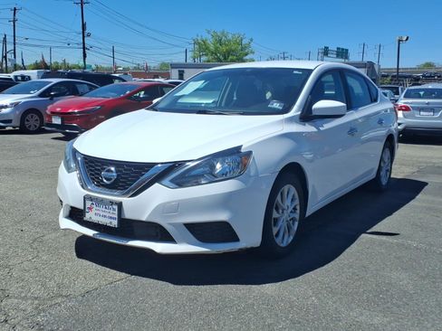 Used 2019 Nissan Sentra SV FWD image 3