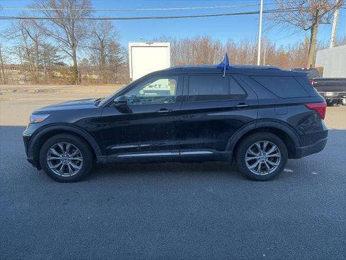 Certified 2023 Ford Explorer Limited w/ Equipment Group 301A image 4