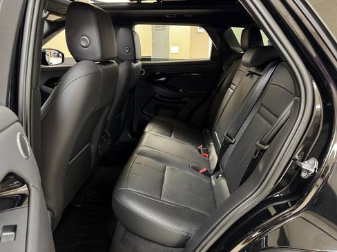 Used 2025 Land Rover Range Rover Evoque S image 22