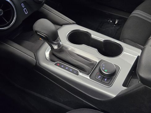 Used 2024 Chevrolet Blazer LT w/ Convenience Package FWD image 20