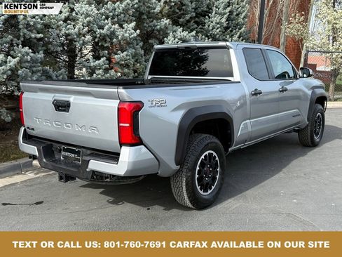 Used 2025 Toyota Tacoma TRD Off-Road image 8