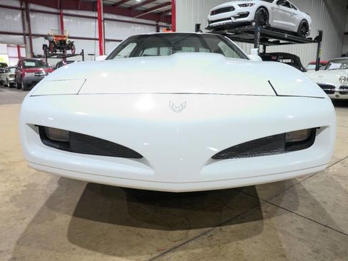 Used 1991 Pontiac Firebird Formula image 13