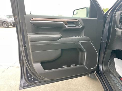 Used 2022 Chevrolet Silverado 1500 RST AWD/4WD image 20