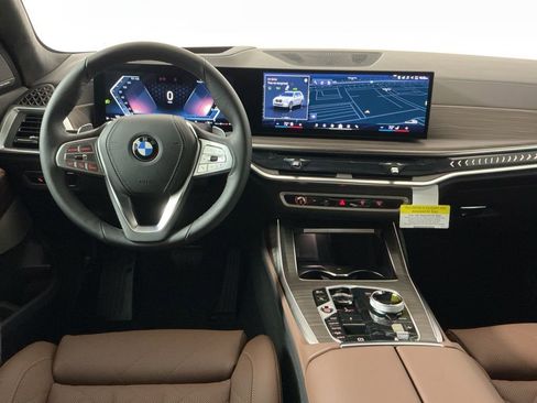New 2026 BMW X7 xDrive40i AWD/4WD image 9
