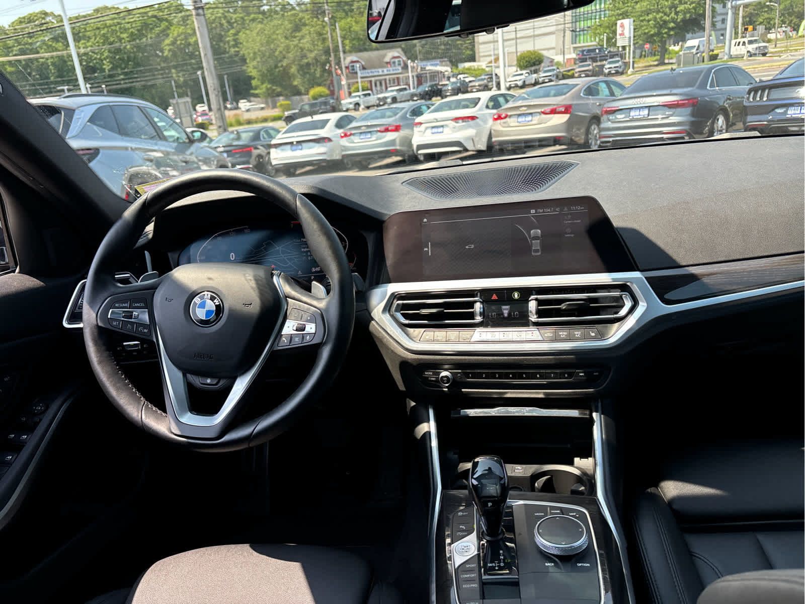 Used 2019 BMW 330i xDrive Sedan w/ Driving Assistance Package AWD/4WD image 24