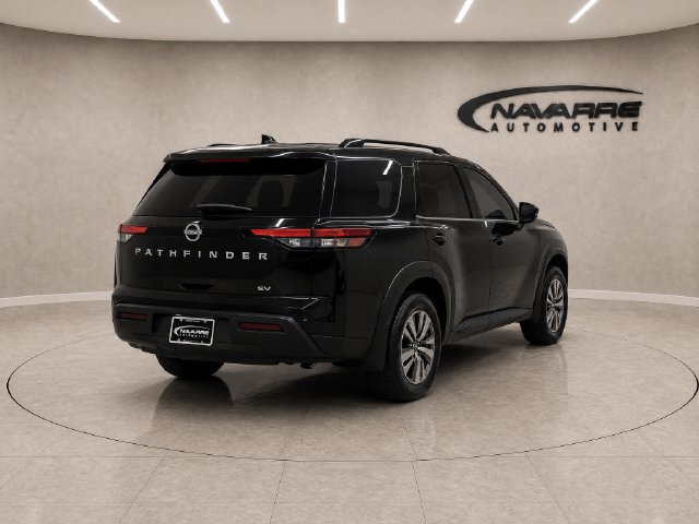 Used 2024 Nissan Pathfinder SV FWD image 7