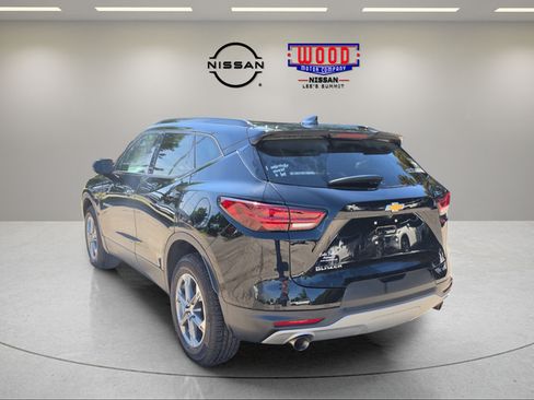 Used 2023 Chevrolet Blazer LT w/ Convenience Package FWD image 4