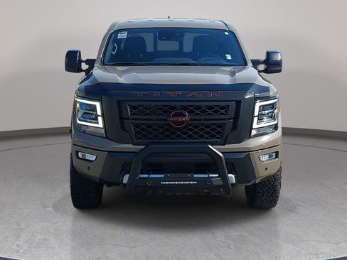 Used 2024 Nissan Titan PRO-4X image 2