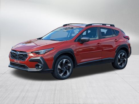 Used 2024 Subaru Crosstrek 2.5i Limited AWD/4WD image 3