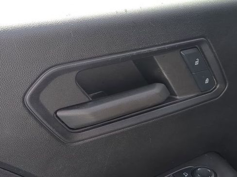 Used 2024 Chevrolet Colorado W/T image 16