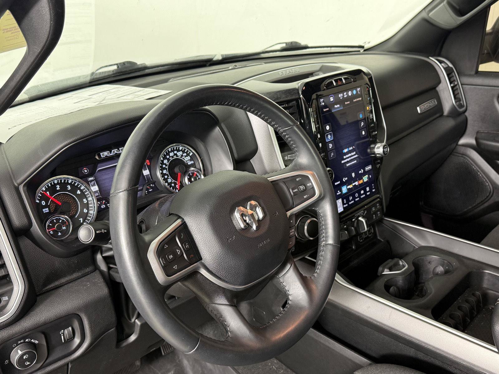 Used 2023 RAM 1500 Big Horn AWD/4WD image 21