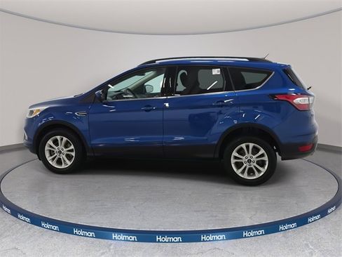 Used 2018 Ford Escape SE image 9