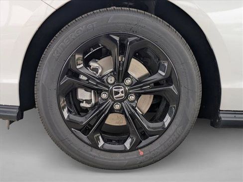New 2025 Honda Accord SE image 10