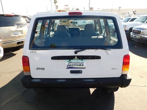 Used 1998 Jeep Cherokee Sport image 6