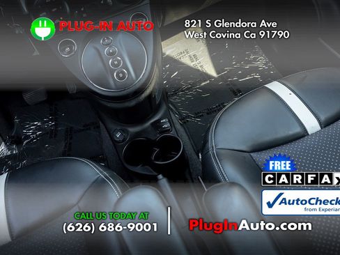 Used 2019 FIAT 500 e FWD image 12