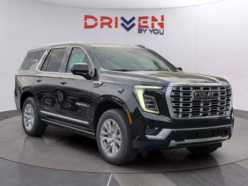 New 2026 GMC Yukon Denali w/ Sun & Power Step Package AWD/4WD image 7