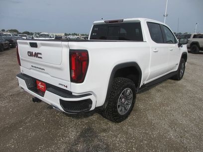 New 2026 GMC Sierra 1500 AT4 w/ AT4 Premium Package
