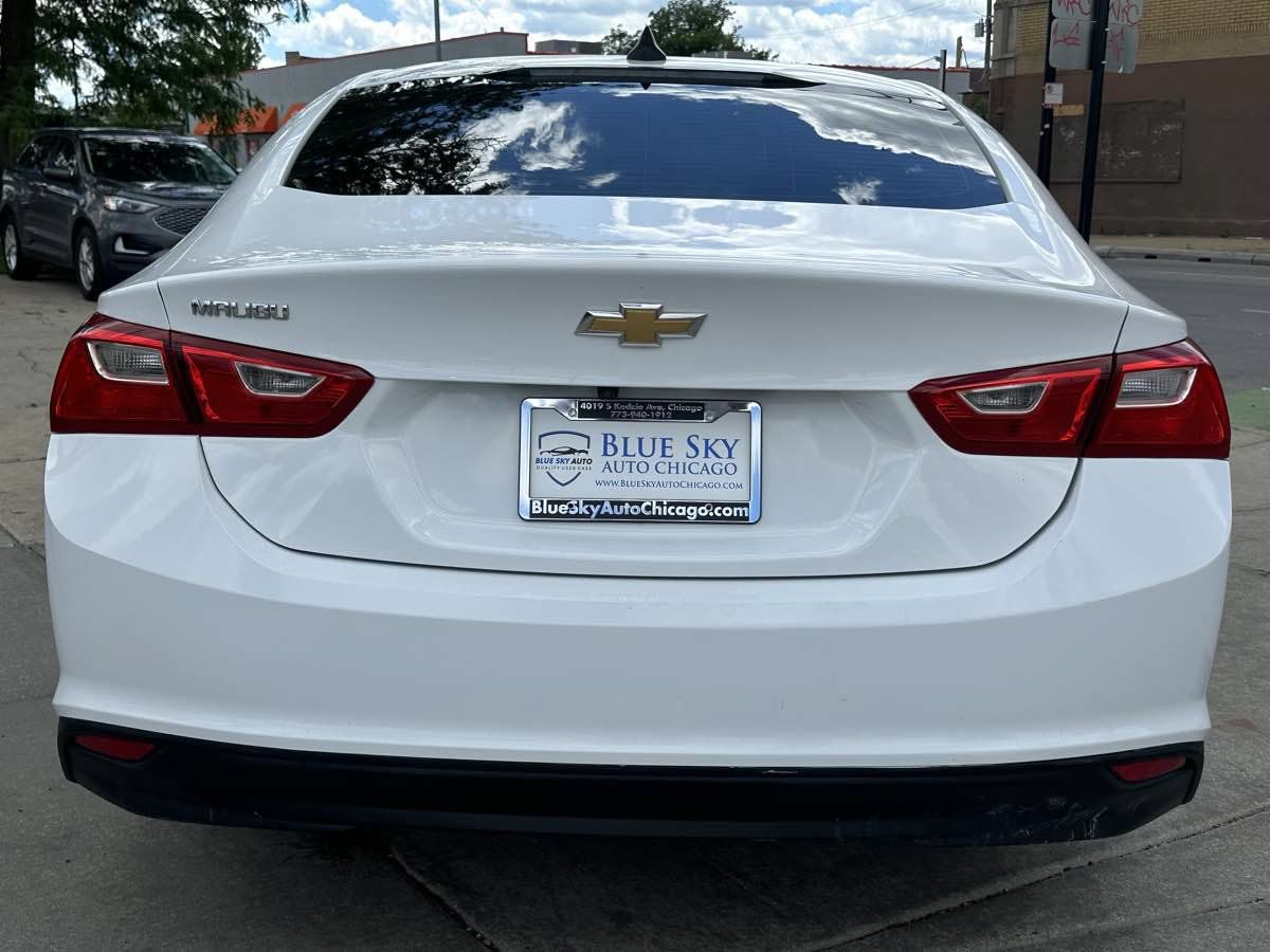 Used 2021 Chevrolet Malibu LS FWD image 6