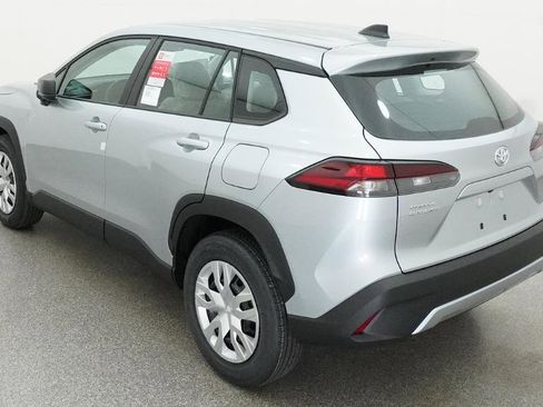 New 2026 Toyota Corolla Cross L image 5
