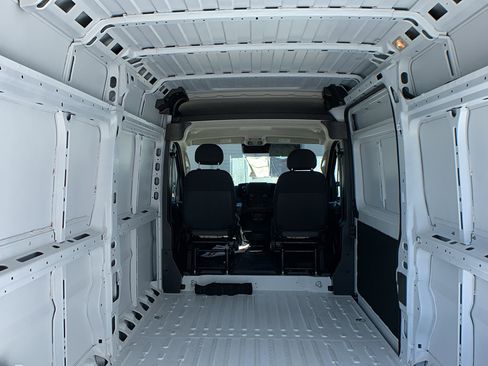 Used 2023 RAM ProMaster 2500 image 28