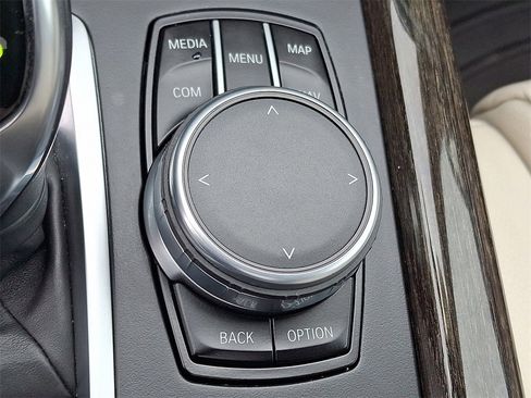 Used 2017 BMW X5 xDrive35i image 25