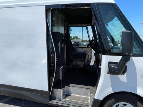 Used 2024 Chevrolet Brightdrop 600 w/ Commercial Equipment Package AWD/4WD image 5