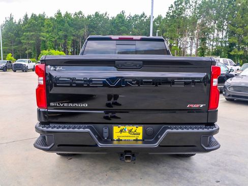 Used 2025 Chevrolet Silverado 1500 RST w/ Convenience Package II AWD/4WD image 8