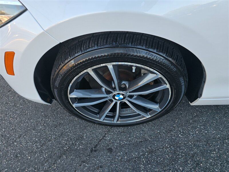 Used 2018 BMW 230i Convertible RWD image 26