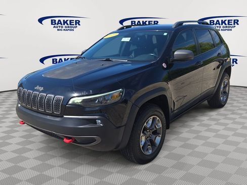 Used 2019 Jeep Cherokee Trailhawk w/ Cold Weather Group AWD/4WD image 8