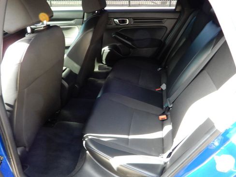 Used 2024 Honda Civic Sport image 9