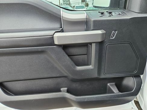 Used 2016 Ford F150 XLT w/ Equipment Group 301A Mid image 26