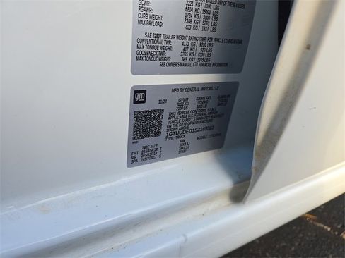 Used 2025 GMC Sierra 1500 SLT image 37