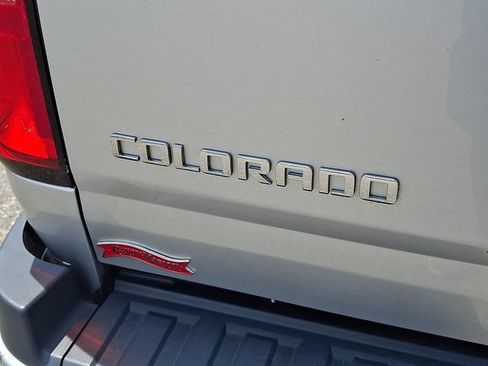 Used 2016 Chevrolet Colorado W/T w/ WT Convenience Package AWD/4WD image 22