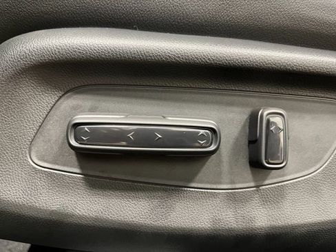 New 2026 Honda HR-V EX-L image 12