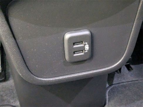 Certified 2024 Chevrolet Equinox LT image 26