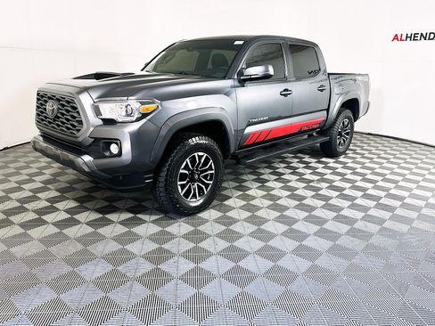 Used 2023 Toyota Tacoma TRD Sport image 7