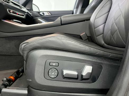 Used 2024 BMW X5 xDrive40i w/ Premium Package image 14