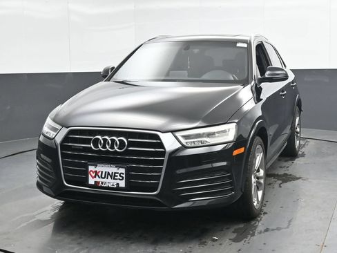 Used 2018 Audi Q3 2.0T Premium Plus w/ Premium Plus Package AWD/4WD image 6
