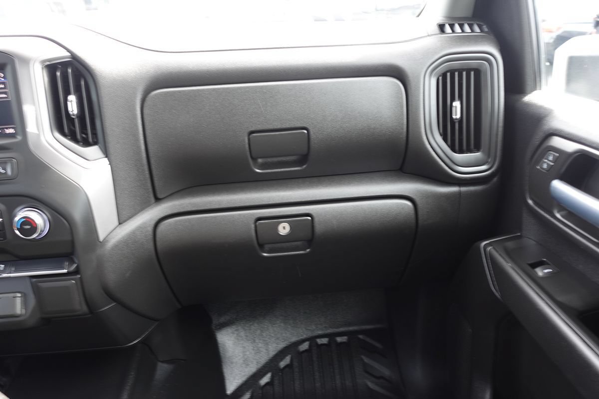 Used 2025 Chevrolet Silverado 2500 W/T AWD/4WD image 44